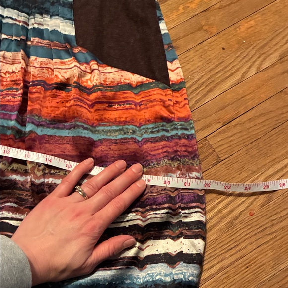 Hype Striped Multicolor Mini Skirt with Wool and Silk and Pockets - Picture 12 of 13